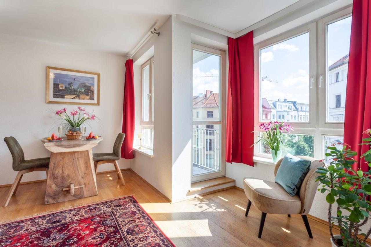 Schoenes Studio In Downtown Mitte Mit Balkon Berlin Kültér fotó